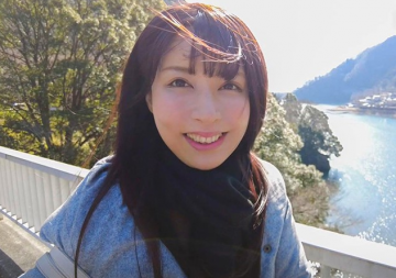 【エロ動画 素人】 美熟女の人妻(38)と温泉旅行で寝取りハメ撮りのアイキャッチ画像