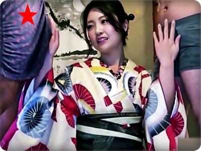 【動画・無】同時２穴ハメにメス顔でイキまくる和服美人のグチョマンに大量連続中……のアイキャッチ画像